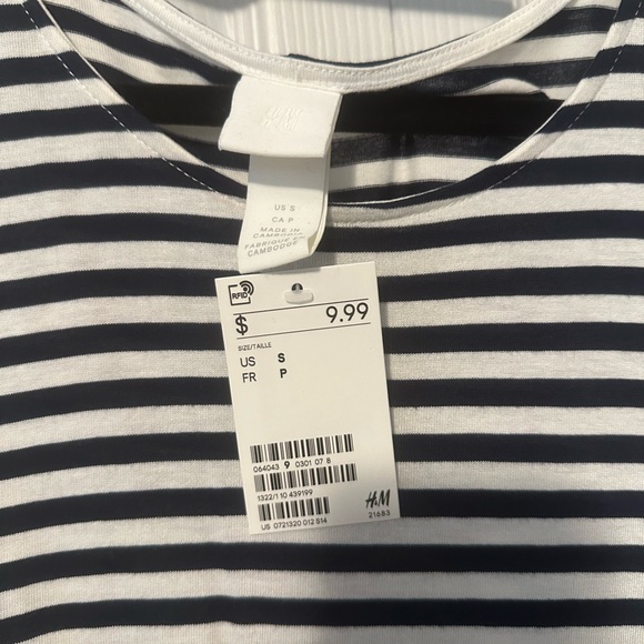 NWT H&M casual tank dress, not very mini just not maxi and not quite midi. - Picture 3 of 3